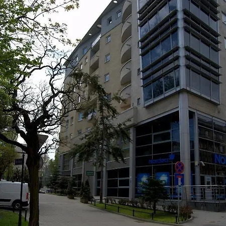 Apartament *